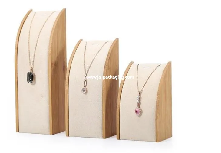 Bambus drvena ogrlica poprsja